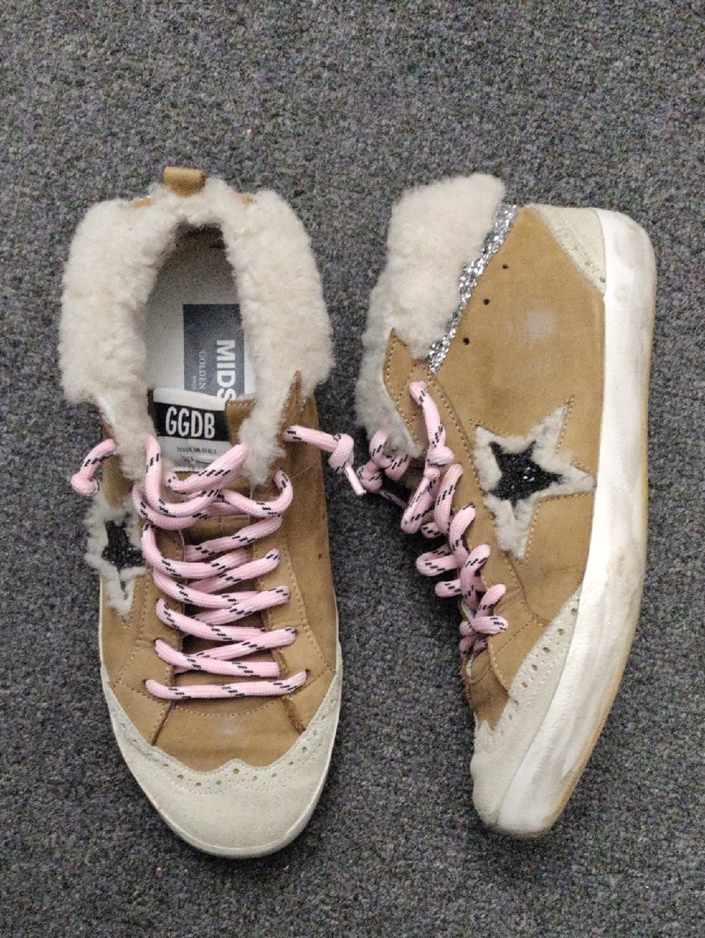 Golden Goose Mid-Star Suede Sneakers with Pink Laces